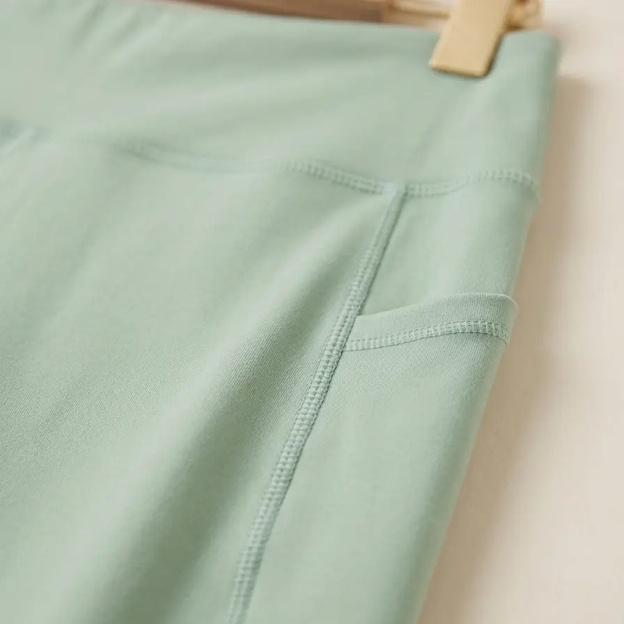 Capri Deportivo "Mint Comfort" con Bolsillos – Talla XL's photo #1